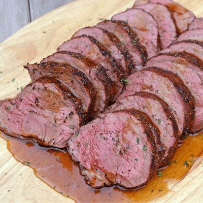 Reverse Seared Beef Tenderloin >